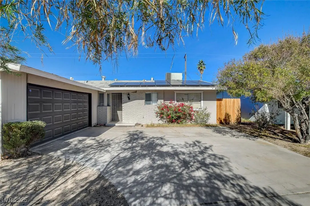 5820 Gordon Avenue, Las Vegas, NV 89108 - Image #1