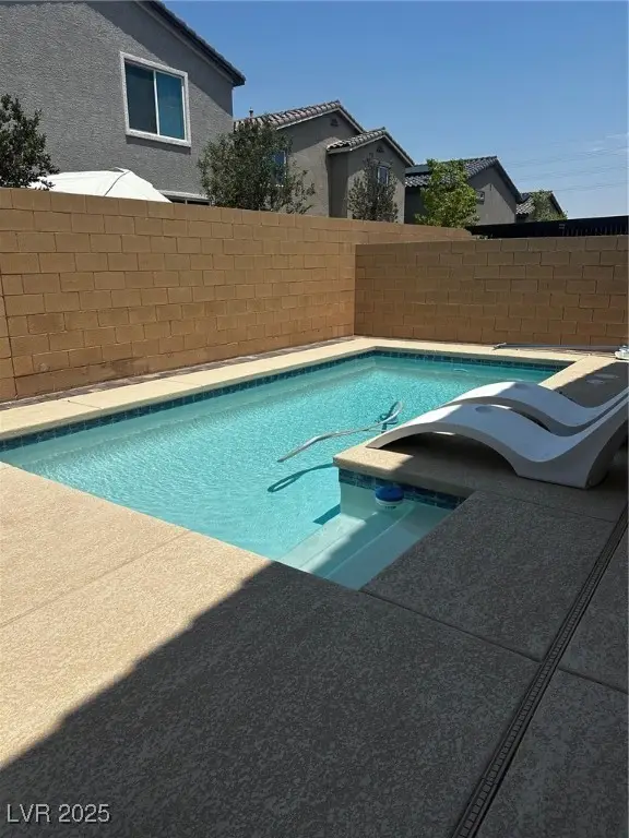 10946 Fennel Avenue, Las Vegas, NV 89166 - Image #2