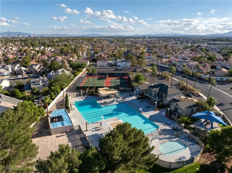 2624 Shakespeare Road, Las Vegas, NV 89108 - Image #2