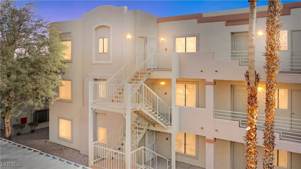 2064 Mesquite Lane #101, Laughlin, NV 89029 - Image #1