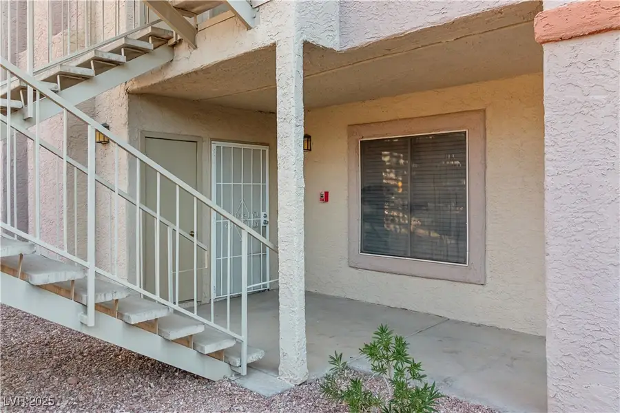 2064 Mesquite Lane #101, Laughlin, NV 89029 - Image #3