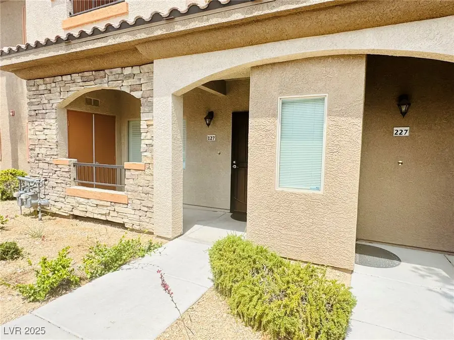 7701 W Robindale Road #127, Las Vegas, NV 89113 - Image #2