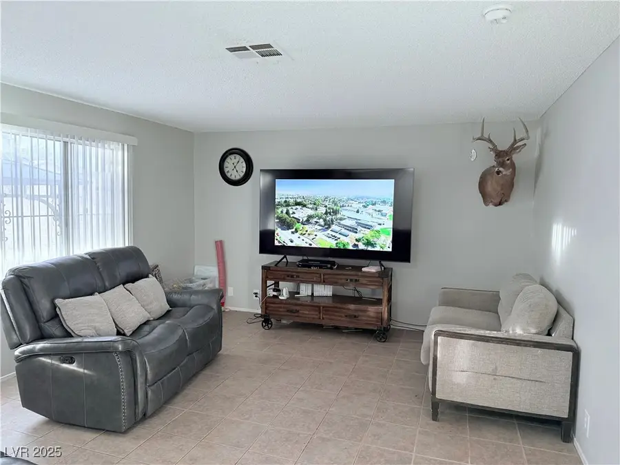 3954 N Walnut Road, Las Vegas, NV 89115 - Image #2