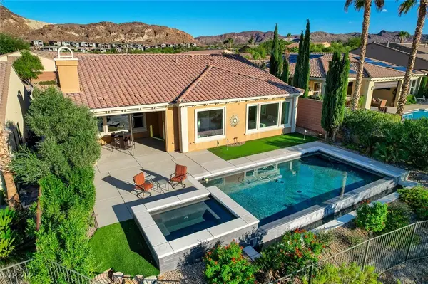 19 Contrada Fiore Drive, Henderson, NV 89011