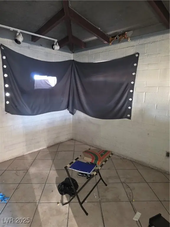 717 N 11th Street, Las Vegas, NV 89101 - Image #2