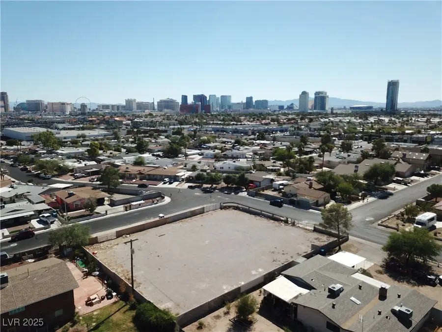 4730 Pioneer Avenue, Las Vegas, NV 89102 - Image #3