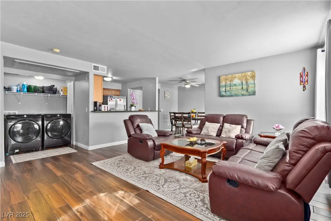 9325 W Desert Inn Road #141, Las Vegas, NV 89117 - Image #1