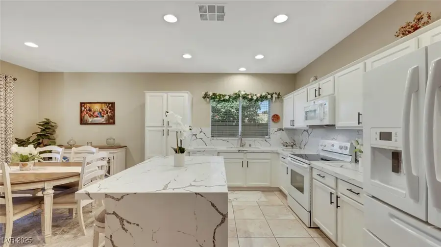 5465 Finestra Street, Pahrump, NV 89061 - Image #3