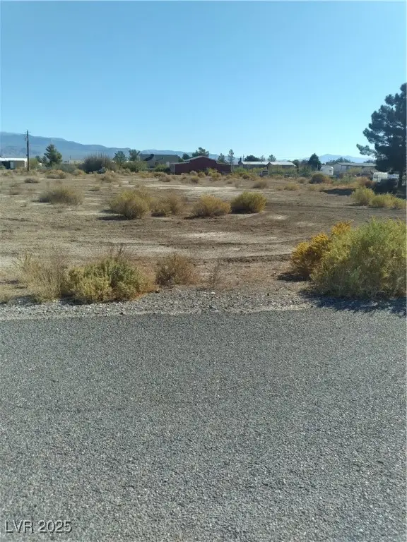5201 Deanna Street, Pahrump, NV 89048