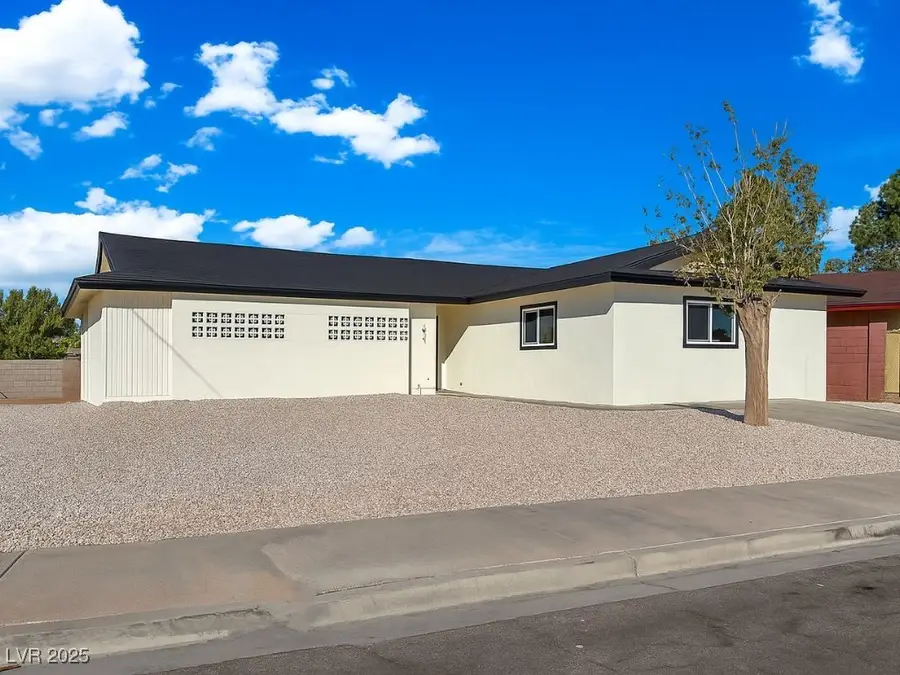 1401 Mezpah Drive, Las Vegas, NV 89106 - Image #2
