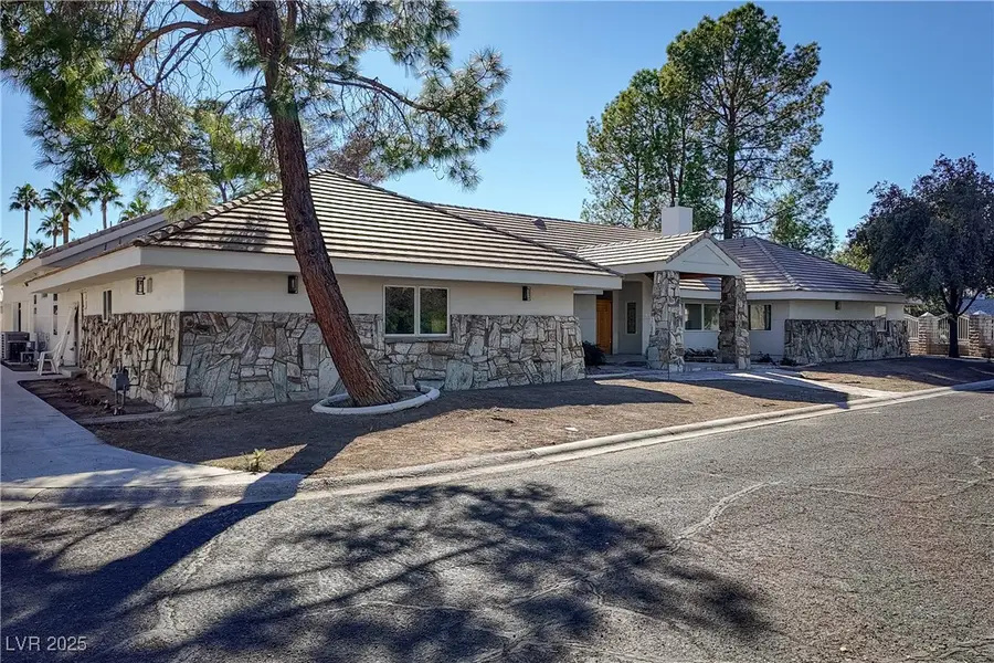 3840 Topaz Street, Las Vegas, NV 89121 - Image #2