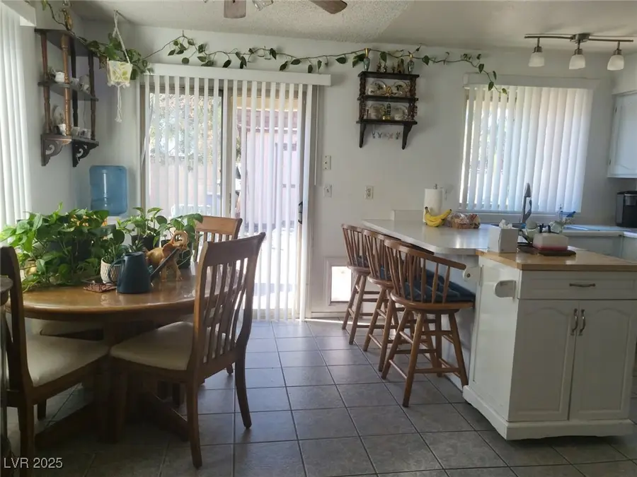 1013 Driftwood Court, Henderson, NV 89015 - Image #2