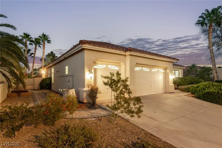 10208 Los Padres Place, Las Vegas, NV 89134 - Image #3