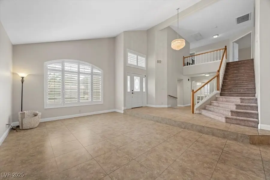 10028 Sail Landing Court, Las Vegas, NV 89117 - Image #3