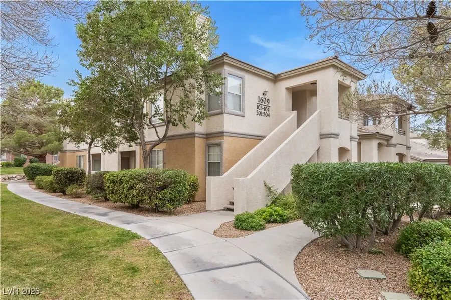1609 Queen Victoria Street #201, Las Vegas, NV 89144 - Image #3