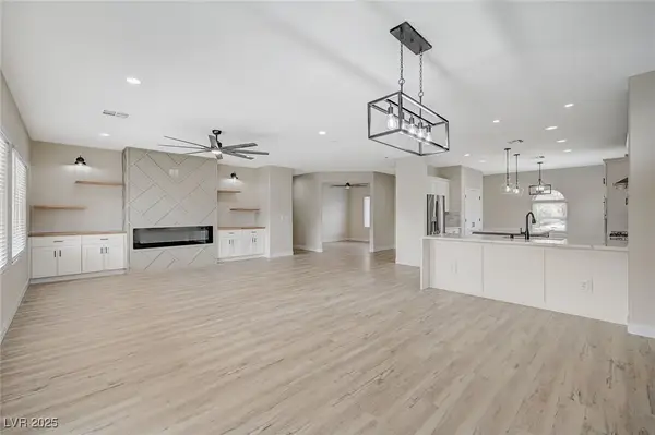 2603 Savannah Springs Avenue, Henderson, NV 89052