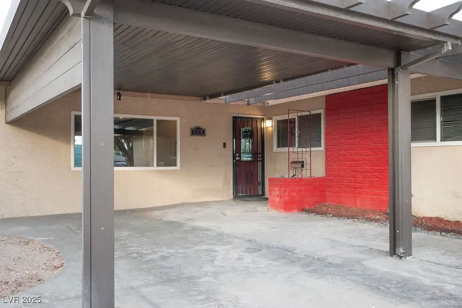 3200 Avalon Avenue, Las Vegas, NV 89107 - Image #2