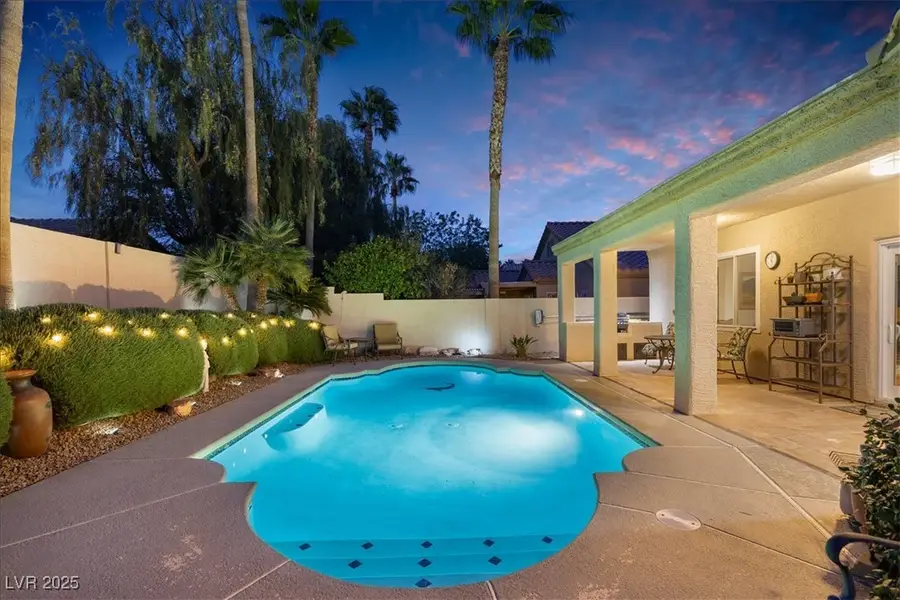 345 Lingering Lane, Henderson, NV 89012 - Image #3