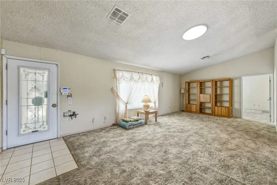1640 W Donner Street, Pahrump, NV 89048 - Image #2