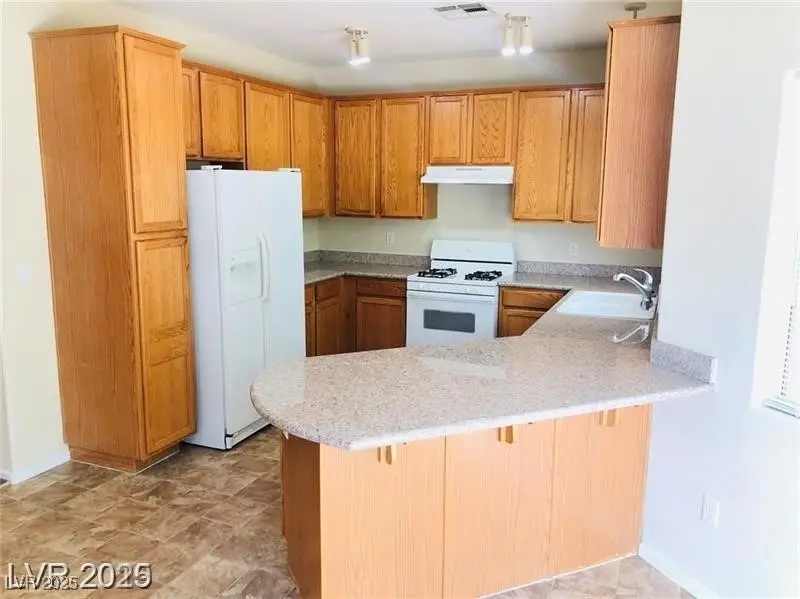 4905 Morning Falls Avenue, Las Vegas, NV 89131 - Image #2