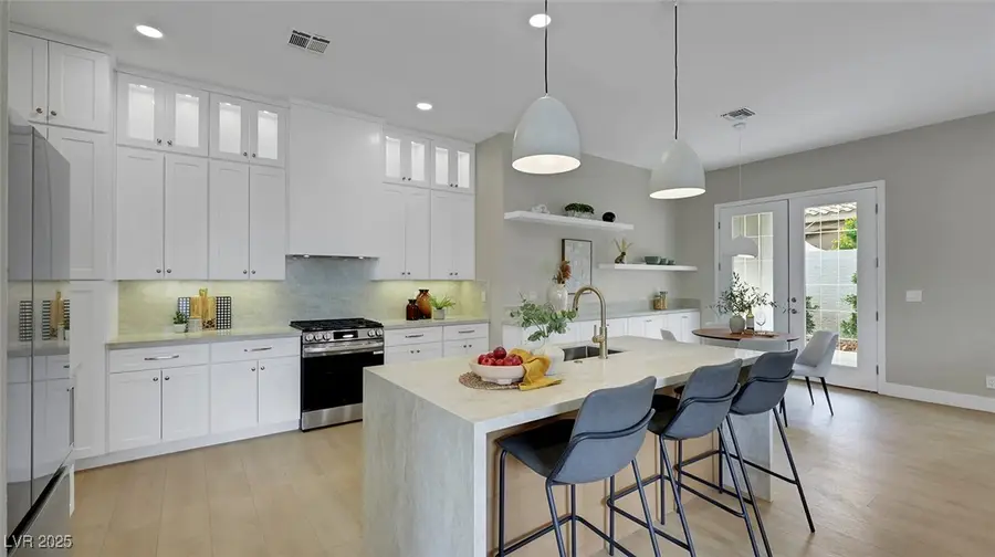 1601 Sun Ridge Drive, Las Vegas, NV 89117 - Image #3