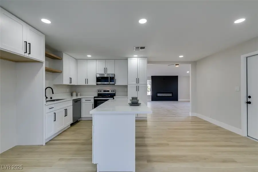 4715 Monaco Road, Las Vegas, NV 89121 - Image #3