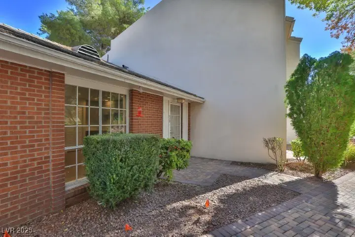 540 Tam O Shanter, Las Vegas, NV 89109 - Image #2