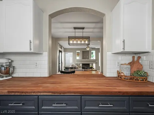 3250 Cheltenham Street, Las Vegas, NV 89129