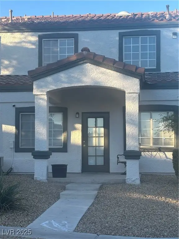 5330 E Charleston Boulevard #35, Las Vegas, NV 89142