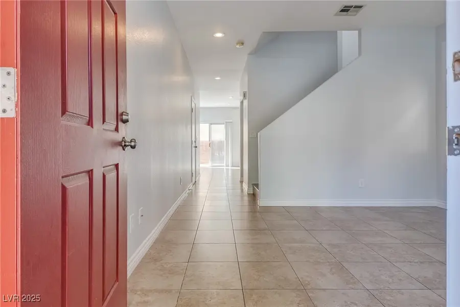 7463 Grizzly Giant Street, Las Vegas, NV 89139 - Image #2