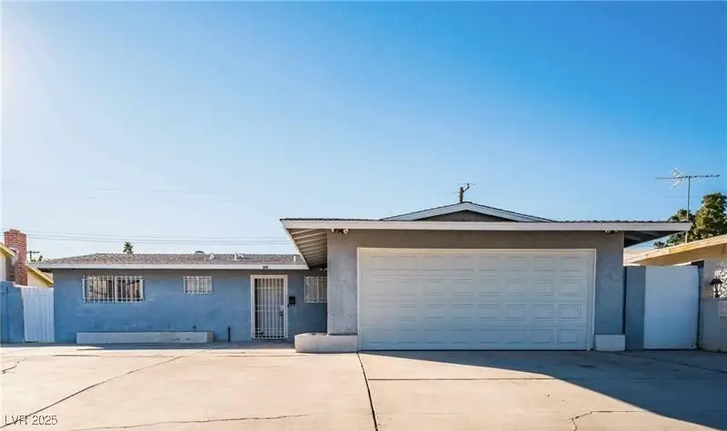 216 Shadow Lane, Las Vegas, NV 89106 - Image #3