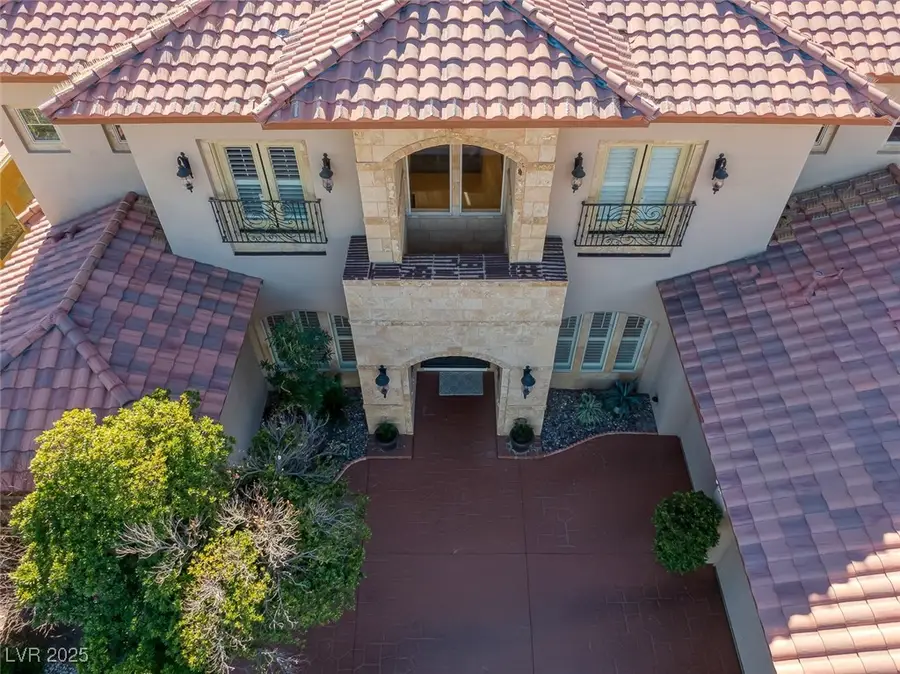 9513 Verlaine Court, Las Vegas, NV 89145 - Image #2