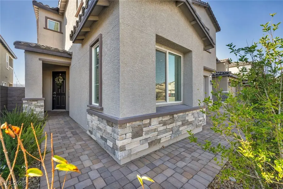 7069 Range Valley Street, North Las Vegas, NV 89084 - Image #2