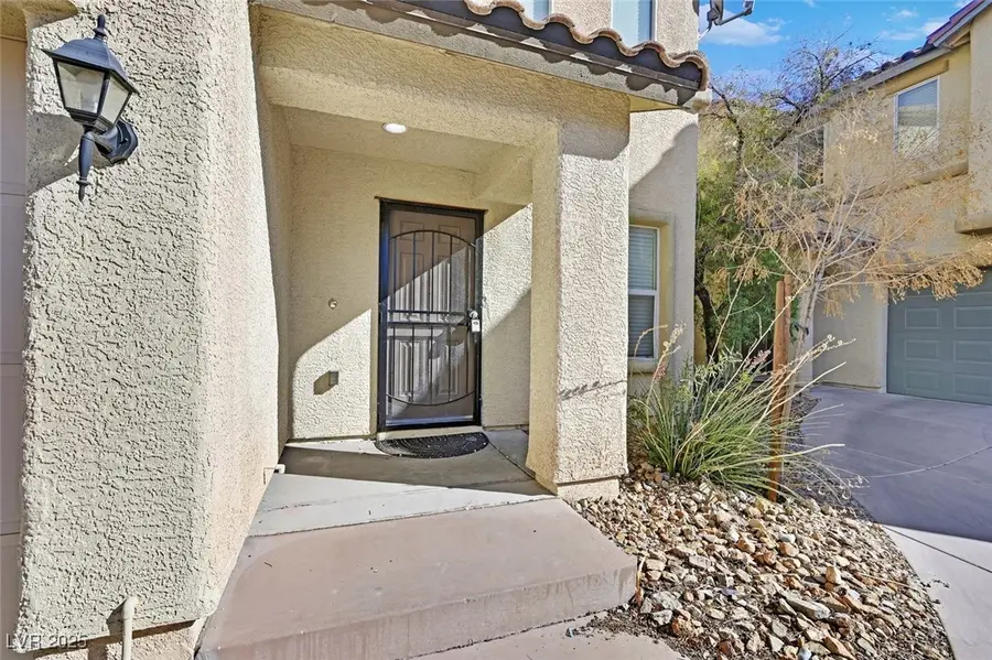 8301 Wildwood Glen Drive, Las Vegas, NV 89131 - Image #2