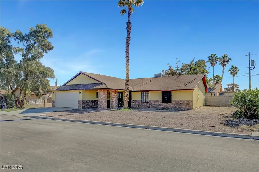 4327 E Cleveland Avenue, Las Vegas, NV 89104 - Image #2