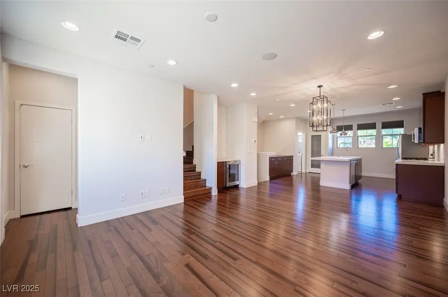 157 Alamere Falls Drive, Las Vegas, NV 89138 - Image #3