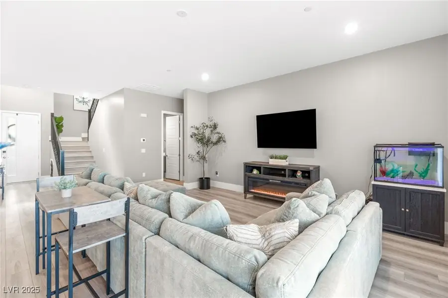 318 Natoire Court, Henderson, NV 89012 - Image #3