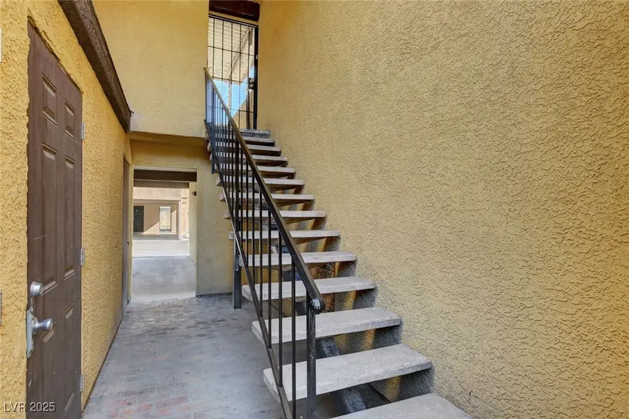 1433 Santa Anita Drive #D, Las Vegas, NV 89119 - Image #3