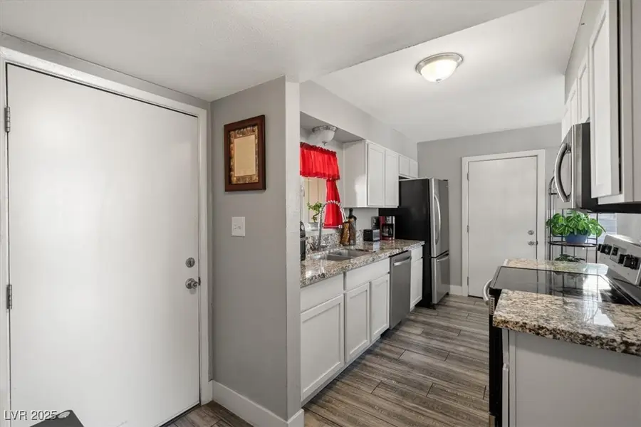 1800 Walnut Avenue, Las Vegas, NV 89101 - Image #3