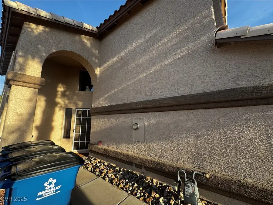 5310 Sandstone Drive, Las Vegas, NV 89142 - Image #2