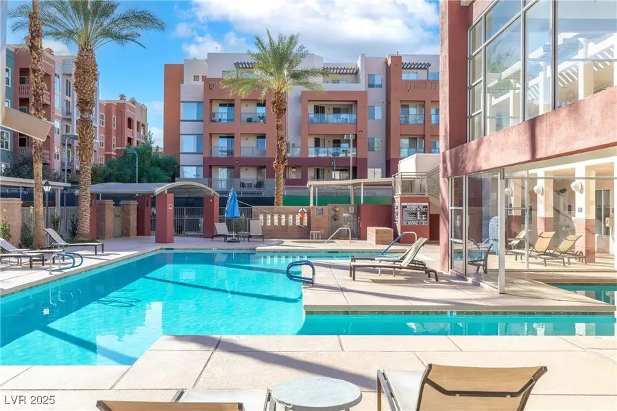 35 E Agate Avenue #208, Las Vegas, NV 89123 - Image #2