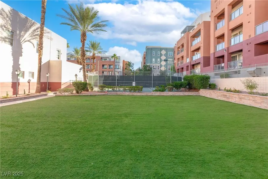 35 E Agate Avenue #208, Las Vegas, NV 89123 - Image #3