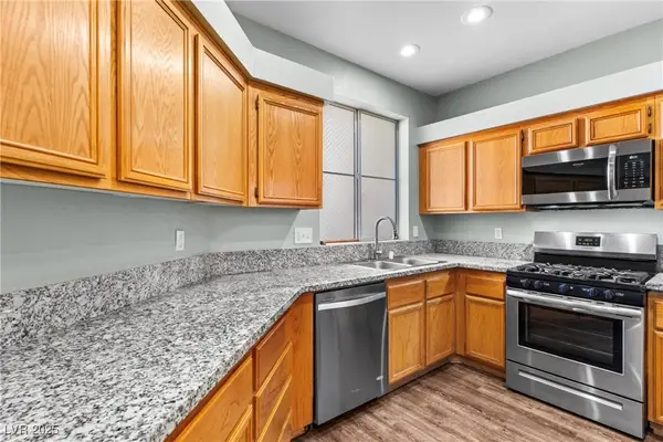 5155 W Tropicana Avenue #2037, Las Vegas, NV 89103