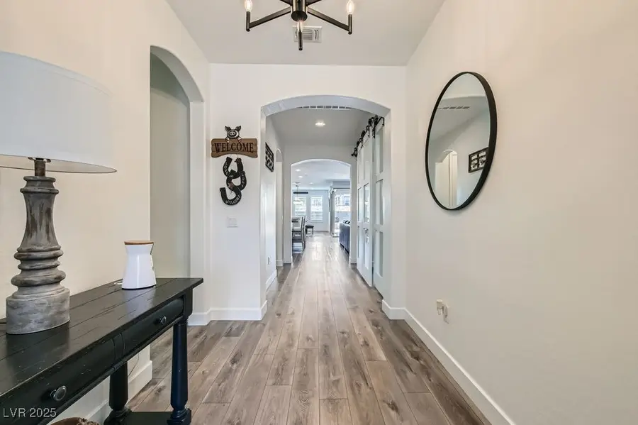 10456 Skye Arroyo Avenue, Las Vegas, NV 89166 - Image #2