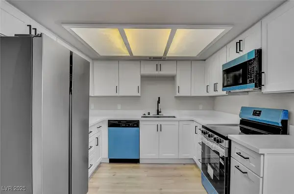 3720 Snorkel Circle #4, Las Vegas, NV 89108