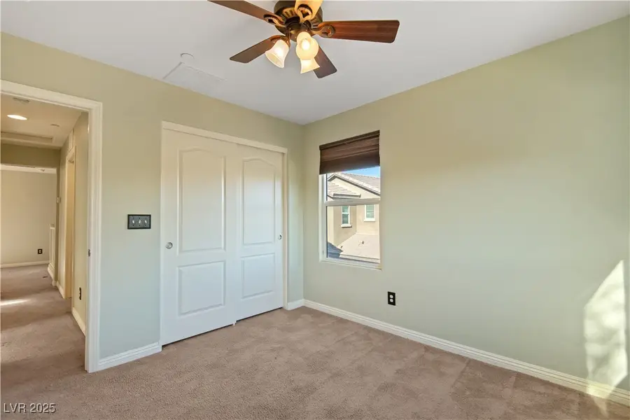 993 Crescent Falls Street, Henderson, NV 89011 - Image #2