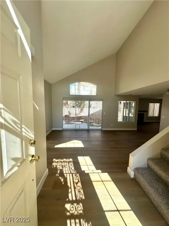 9900 Meandering Creek Court, Las Vegas, NV 89117 - Image #3