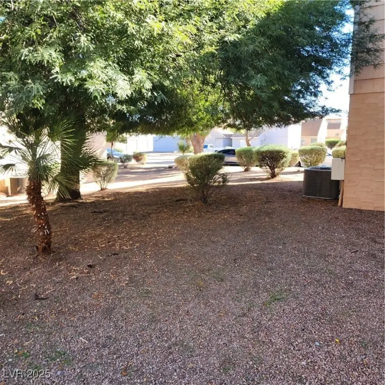 5156 Gray Lane #F, Las Vegas, NV 89119 - Image #3