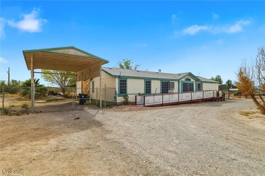201 E Stagecoach Road, Pahrump, NV 89060 - Image #2