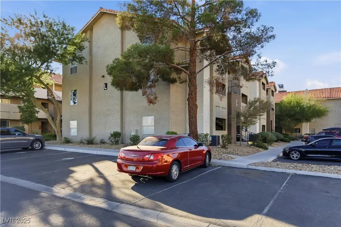 4200 S Valley View Boulevard #3049, Las Vegas, NV 89103 - Image #1